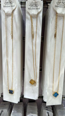 **COLAR 1 VC + CAIXA PARA COLAR**